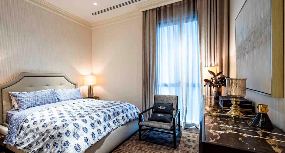 For rent 2 bedrooms condo in Pathum Wan, Bangkok