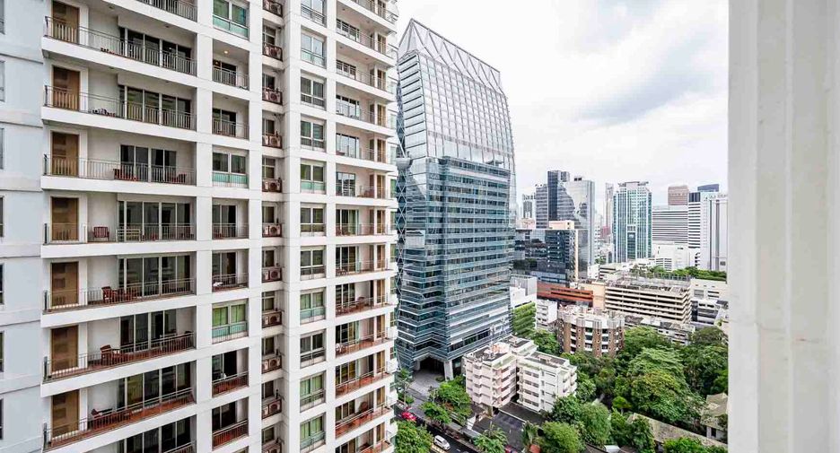 For rent 2 bedrooms condo in Pathum Wan, Bangkok