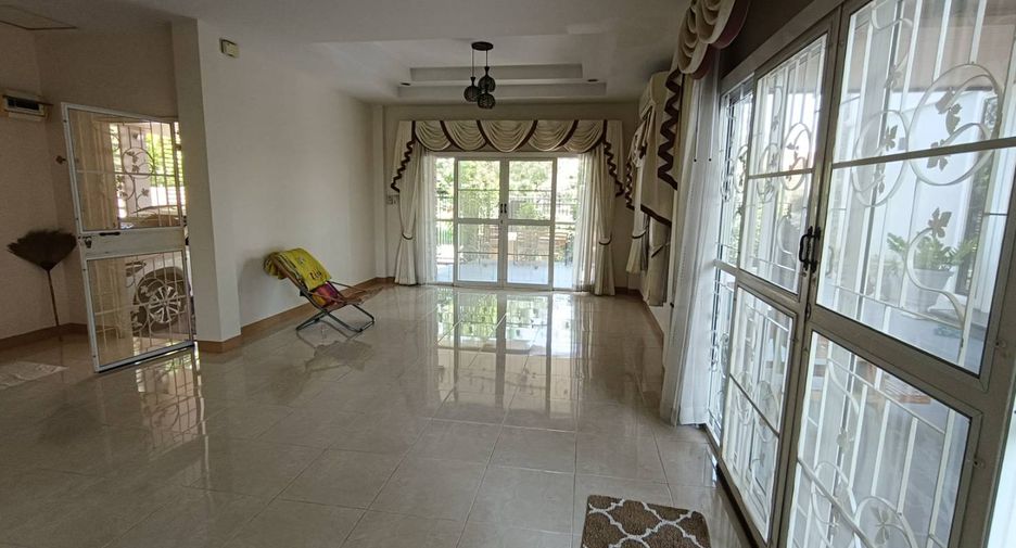 Продажа 2 спальни дом в Mueang Nakhon Ratchasima, Накхон Ратчасима