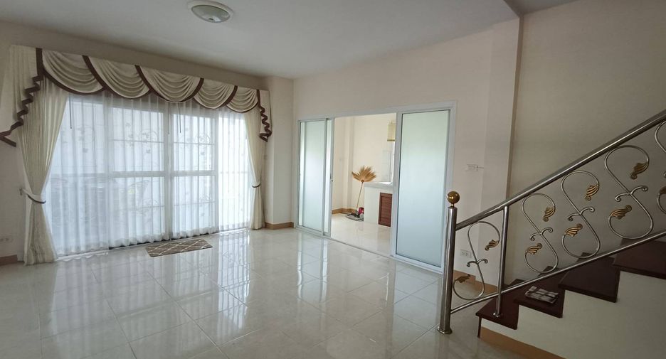 Продажа 2 спальни дом в Mueang Nakhon Ratchasima, Накхон Ратчасима