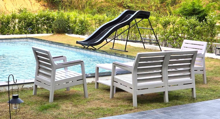 For rent 2 bedrooms villa in Thai Mueang, Phang Nga