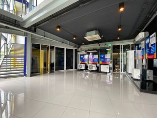 For sale 3 ベッドルーム retail Space in Mueang Chiang Mai, Chiang Mai