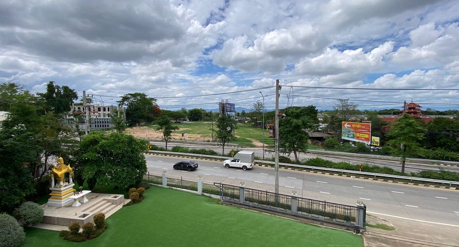 For sale 3 bedrooms retail Space in Mueang Chiang Mai, Chiang Mai