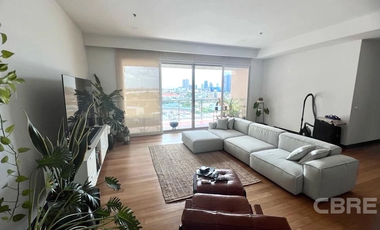 For sale 3 bed condo in Yan Nawa, Bangkok