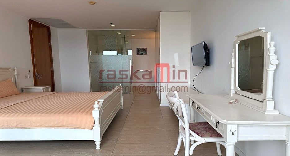 For rent and for sale 1 bed condo in Bang Lamung, Chonburi