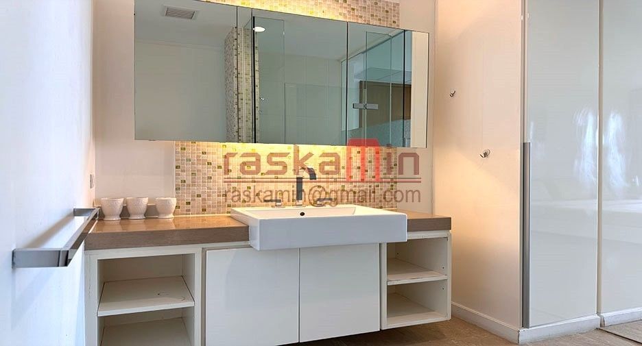 For rent and for sale 1 bed condo in Bang Lamung, Chonburi