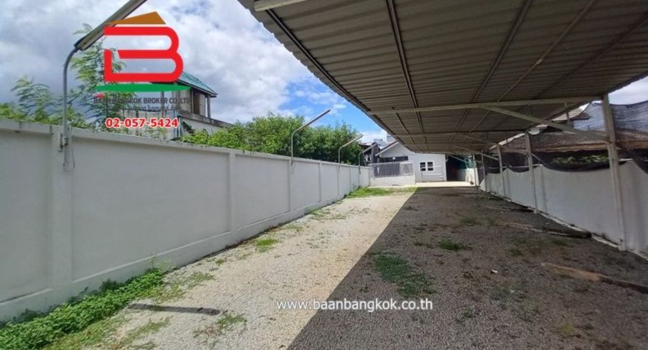 For sale land in Si Maha Phot, Prachin Buri