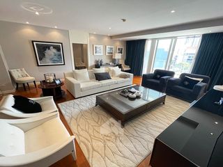 For rent 3 bed condo in Watthana, Bangkok