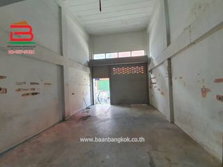 出售 5 卧室 商业空间 在 Min Buri, 曼谷