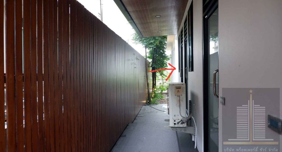 À louer et à vendre 4 chambres maison à Thawi Watthana, Bangkok