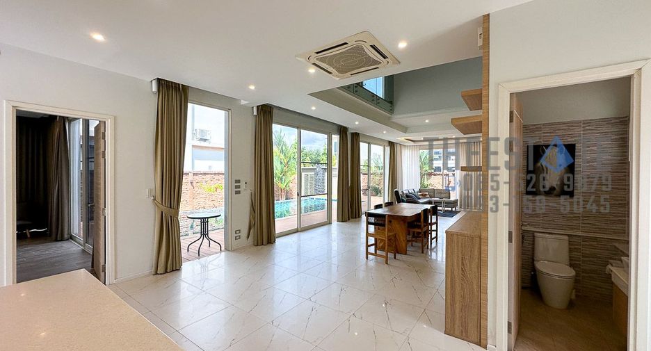 For rent 4 bedrooms house in San Kamphaeng, Chiang Mai