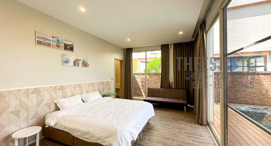 For rent 4 bedrooms house in San Kamphaeng, Chiang Mai