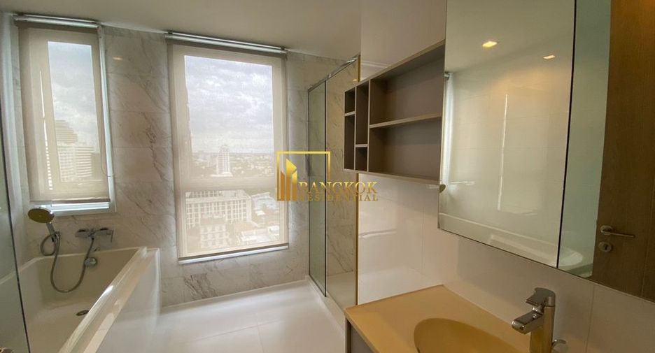 À louer 2 chambres condo à Watthana, Bangkok