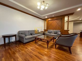 For rent 3 bedrooms apartment in Khlong Toei, Bangkok
