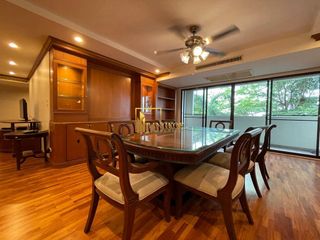 For rent 3 bedrooms apartment in Khlong Toei, Bangkok