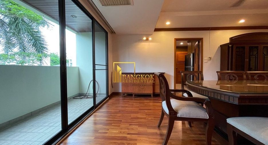 Apartamento en alquiler de 3 habitaciones en Khlong Toei, Bangkok
