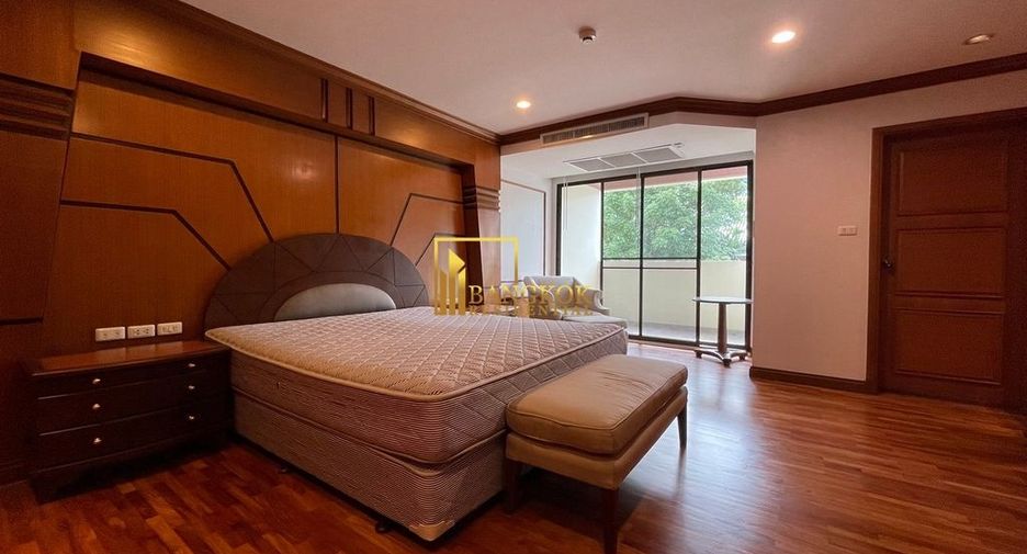 Apartamento en alquiler de 3 habitaciones en Khlong Toei, Bangkok