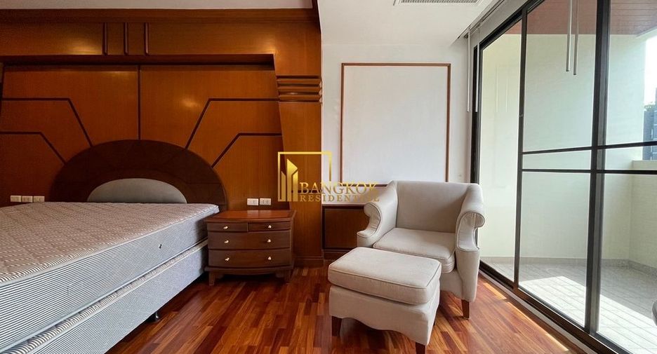 Apartamento en alquiler de 3 habitaciones en Khlong Toei, Bangkok