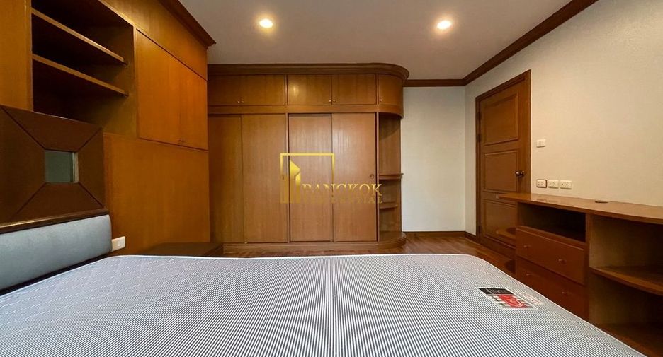 Apartamento en alquiler de 3 habitaciones en Khlong Toei, Bangkok