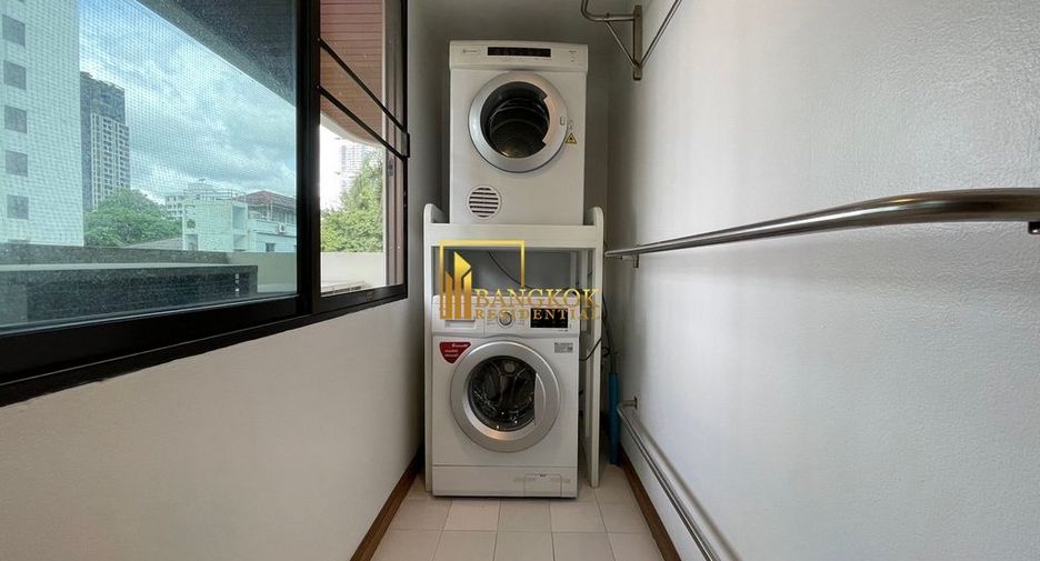 Apartamento en alquiler de 3 habitaciones en Khlong Toei, Bangkok