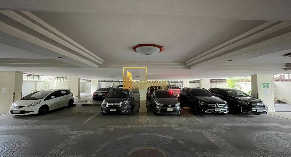 Apartamento en alquiler de 3 habitaciones en Khlong Toei, Bangkok