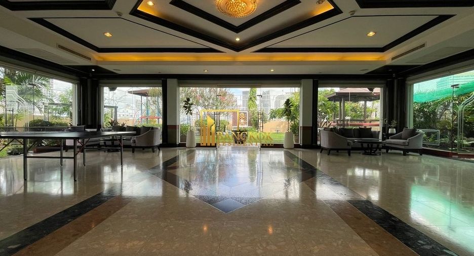 Apartamento en alquiler de 3 habitaciones en Khlong Toei, Bangkok