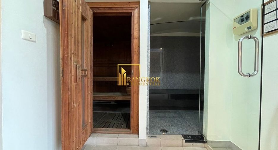 Apartamento en alquiler de 3 habitaciones en Khlong Toei, Bangkok