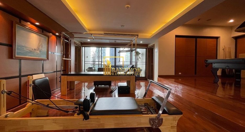 Apartamento en alquiler de 3 habitaciones en Khlong Toei, Bangkok