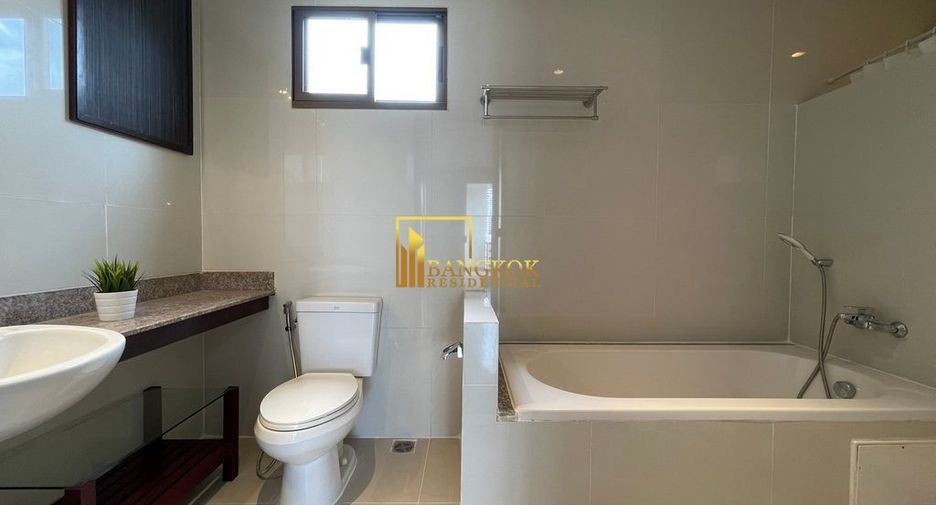 Apartamento en alquiler de 3 habitaciones en Watthana, Bangkok