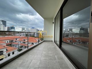 For rent 3 bedrooms apartment in Watthana, Bangkok