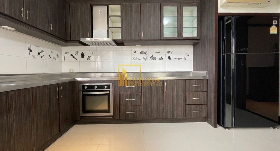 Apartamento en alquiler de 3 habitaciones en Watthana, Bangkok