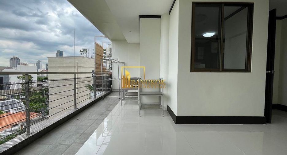 Apartamento en alquiler de 3 habitaciones en Watthana, Bangkok