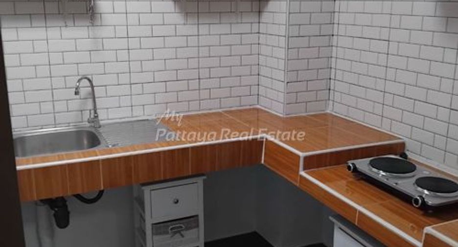 For sale 2 bedrooms townhouse in Bang Lamung, Chonburi
