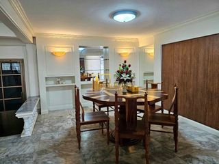 For rent 4 bedrooms townhouse in Watthana, Bangkok