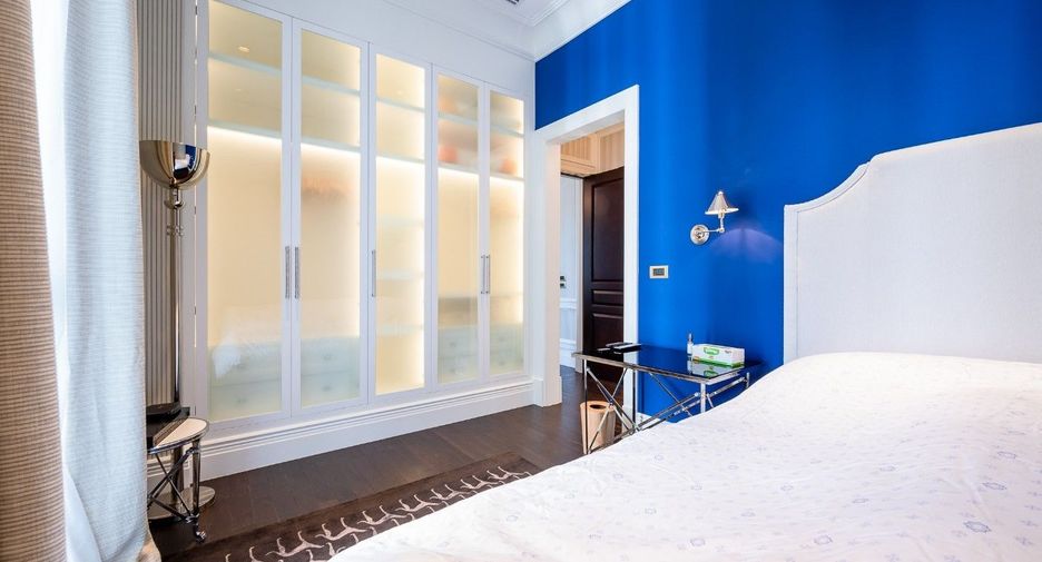 For sale 2 bedrooms condo in Pathum Wan, Bangkok