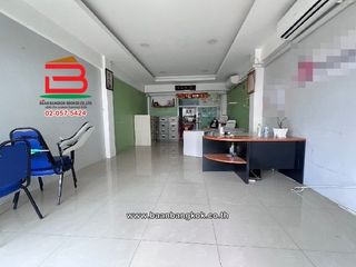 For rent and for sale 3 bedrooms retail Space in Sai Mai, Bangkok