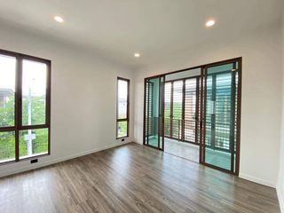 For rent 4 ベッドルーム house in Bang Kapi, Bangkok