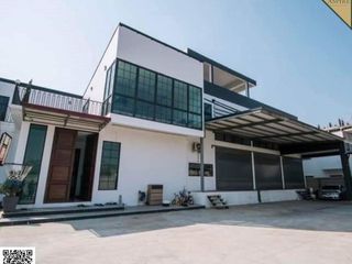For sale 5 bed house in Khlong Luang, Pathum Thani