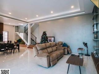 For sale 5 bed house in Khlong Luang, Pathum Thani