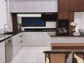 For sale 5 bed house in Khlong Luang, Pathum Thani