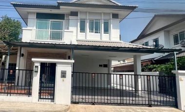 Haus zur Miete mit 3 Zimmer in Mueang Chiang Mai, Chiang Mai