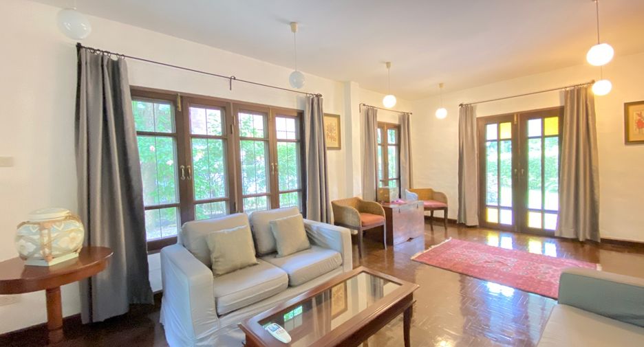 For rent 3 bedrooms house in Mueang Chiang Mai, Chiang Mai