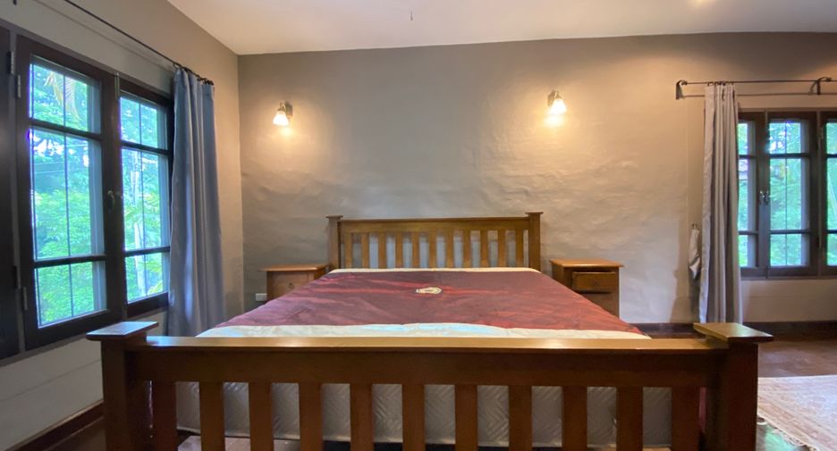 For rent 3 bedrooms house in Mueang Chiang Mai, Chiang Mai