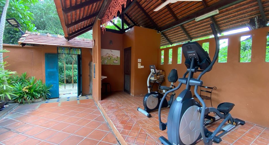 For rent 3 bedrooms house in Mueang Chiang Mai, Chiang Mai