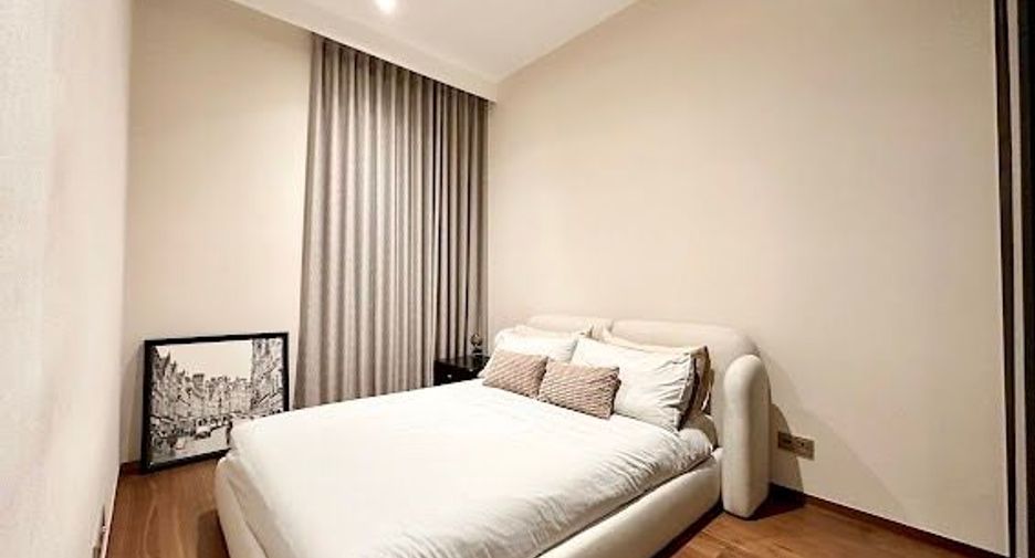 For sale 2 bedrooms condo in Khlong Toei, Bangkok