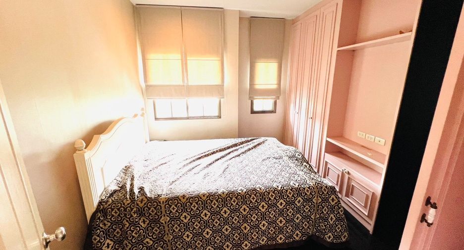For sale 3 bedrooms house in Mueang Nonthaburi, Nonthaburi