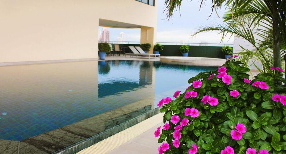 For rent 2 Beds condo in Khlong Toei, Bangkok