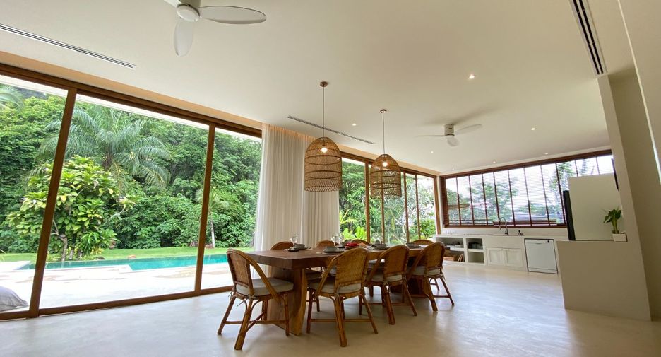 For sale 5 bedrooms villa in Mueang Krabi, Krabi