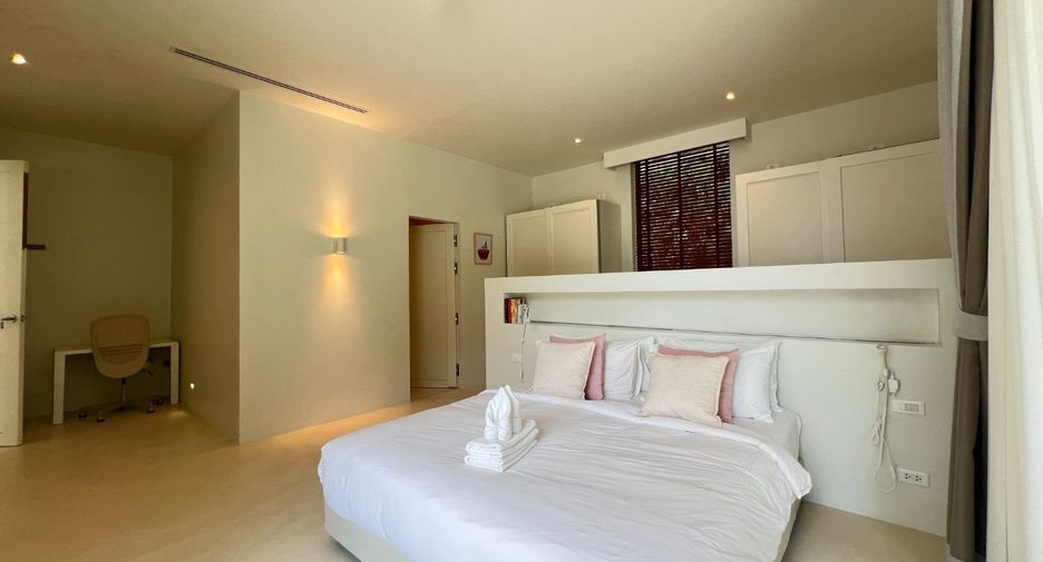 For sale 5 bedrooms villa in Mueang Krabi, Krabi