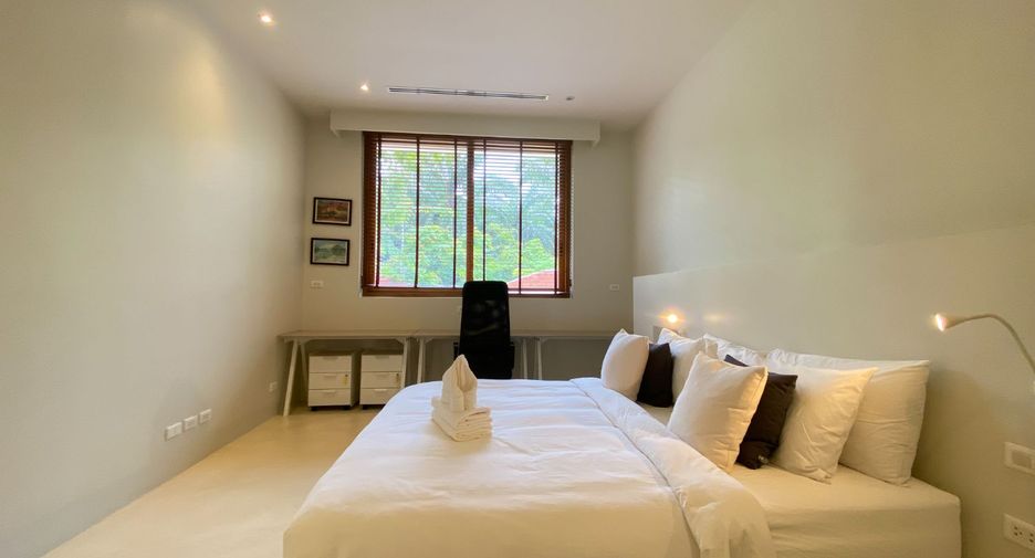 For sale 5 bedrooms villa in Mueang Krabi, Krabi